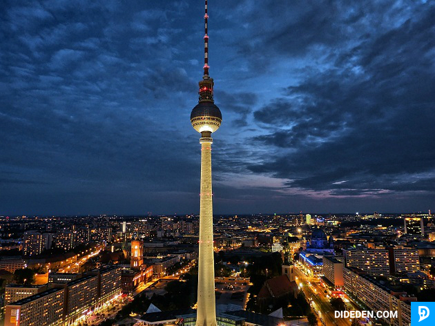 mua ve may bay di berlin