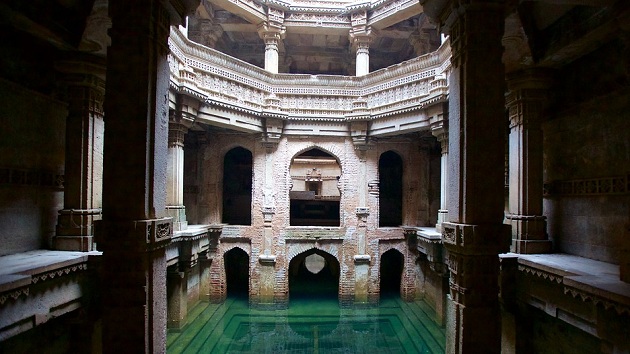 Vé máy bay đi Ahmedabad