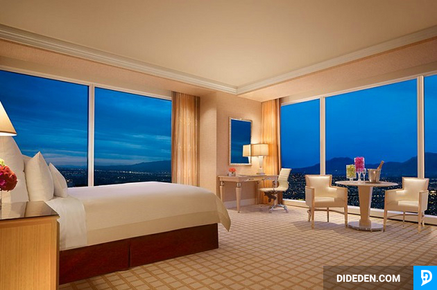 ve may bay di las vegas