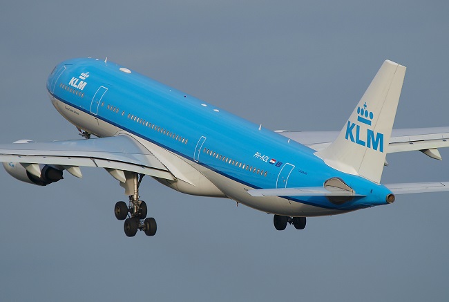 ve may bay kml airlines
