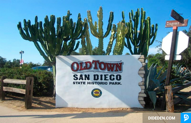 mua ve may bay di du lich san diego