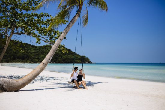 vé máy bay giá rẻ đi Phú Quốc tháng 11