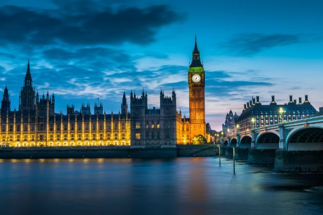 Vé máy bay từ Đà Nẵng đi London