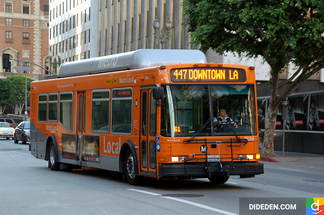 săn vé máy bay giá rẻ từ đà nẵng đi los angeles