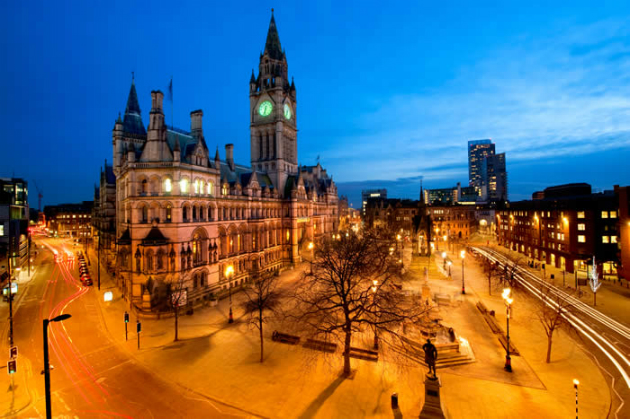 Vé máy bay từ Đà Nẵng đi Manchester