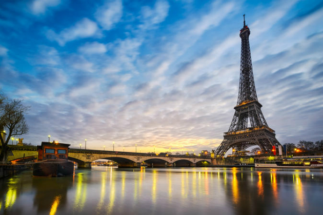 Vé máy bay từ Hà Nội đi Paris