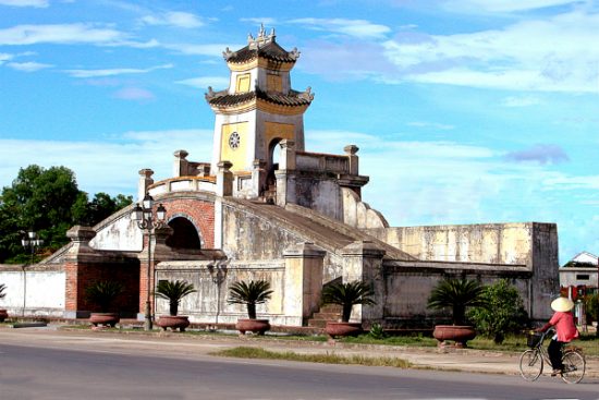 mua vé máy bay vietjet đi đồng hới