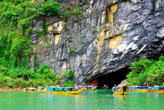 mua vé máy bay giá rẻ đi đồng hới vietjet