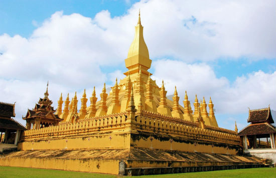 Tour du lịch Huế - Lào – Đông Bắc Thái Lan (5N4Đ)