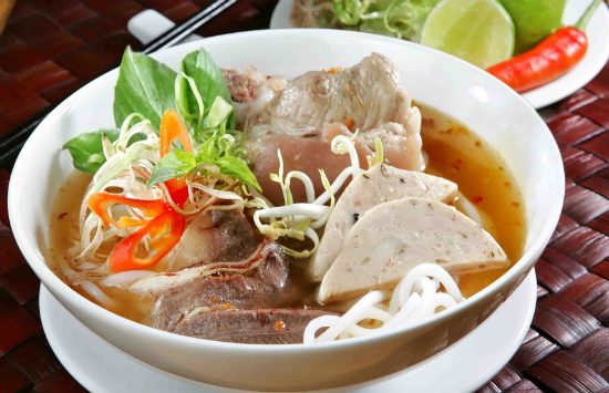 săn vé máy bay giá rẻ tháng 1/2018 từ hà nội đi huế