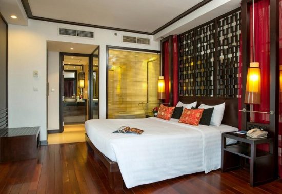 book phòng khách sạn quảng ninh gần bãi cháy