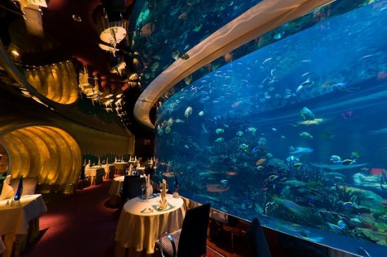 tiền phòng khách sạn 7 sao ở dubai bao nhiêu