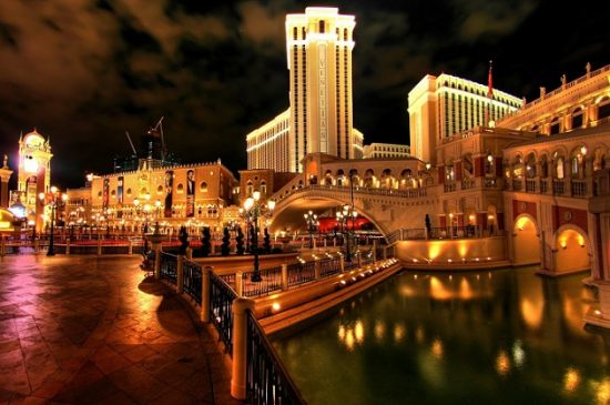 book phòng khách sạn 5 sao las vegas