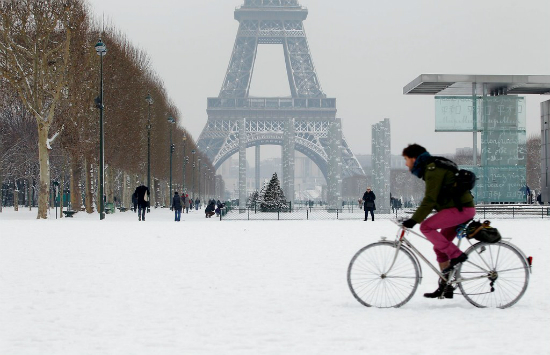 đặt vé máy bay hà nội đi paris giá rẻ