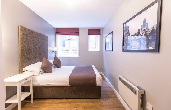 book vé máy bay giá rẻ từ Hà Nội đi Manchester