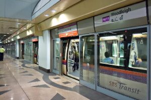 du lịch Singapore Malaysia - Tàu điện ngầm