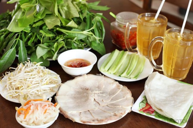 tour du lich ho dau tieng - banh trang phoi suong