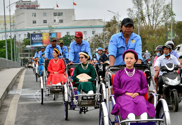 tour Huế 2 ngày 1 đêm đạp xích lô