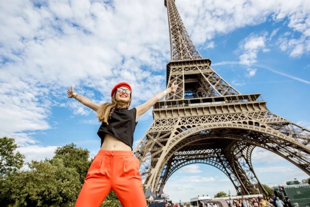 Du lich chau au tet - eiffel