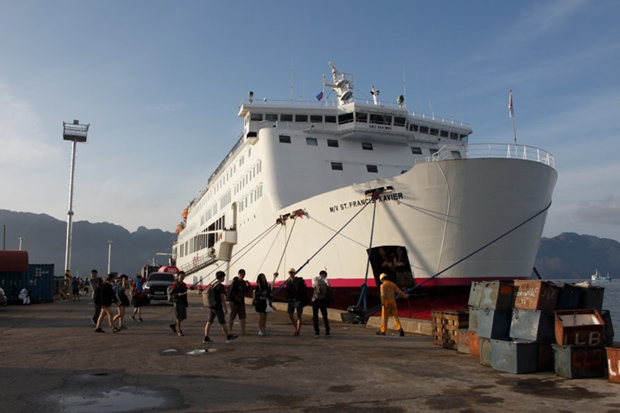 tour Philippines từ TPHCM tàu phà
