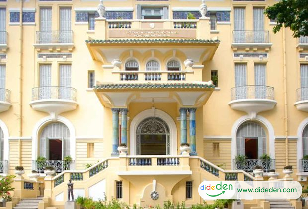 Du lịch 1 ngày nên đi đâu TPHCM - Bảo tàng Mỹ thuật TPHCM