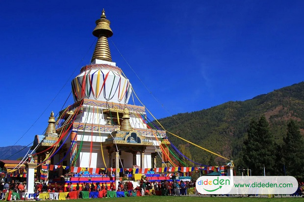 Tour Bhutan từ HCM - Đài tưởng niệm Chorten