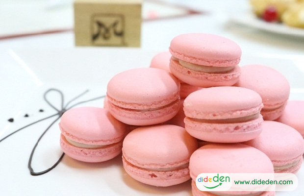 Tour Paris - Bánh Macaroon