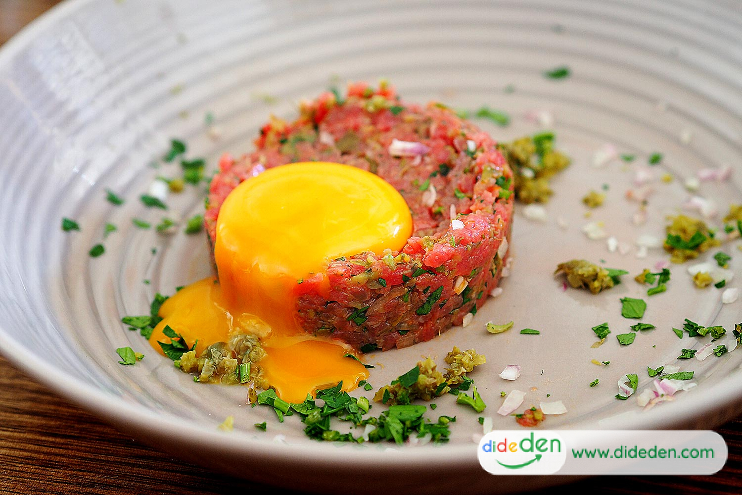 Tour Paris - Steak tartare