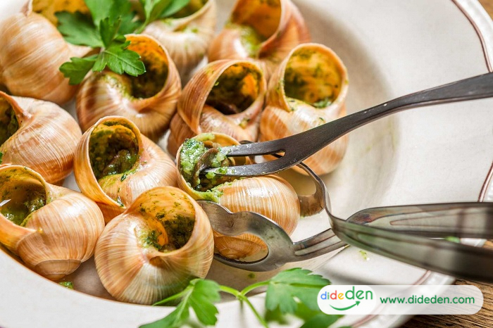 Tour Paris - Ốc sên nướng