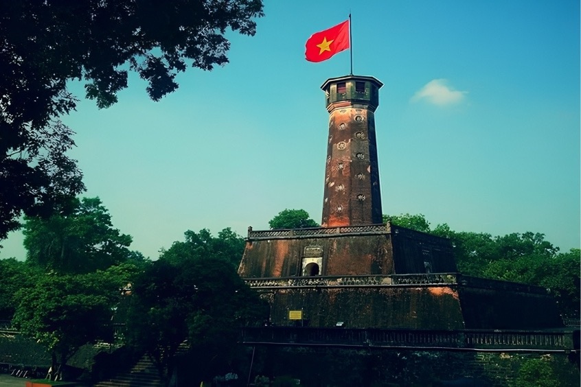 Chinh phục thủ đô với cẩm nang về cách đặt vé máy bay đi Hà Nội giá rẻ cùng Dideden