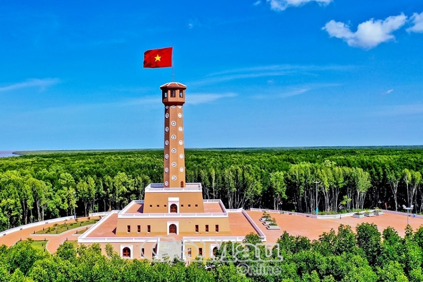 Cách đặt vé máy bay từ Hà Nội đi Cà Mau giá rẻ cùng hành tình về mũi cực Nam Tổ Quốc