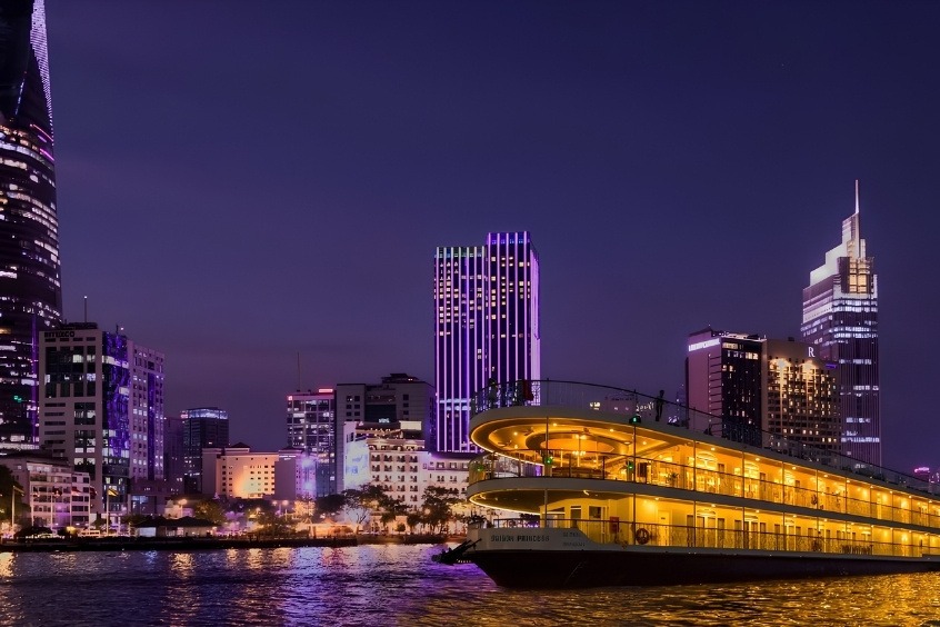 Cùng Dideden học cách đặt vé máy bay từ Nha Trang đi TP. Hồ Chí Minh giá rẻ nhất